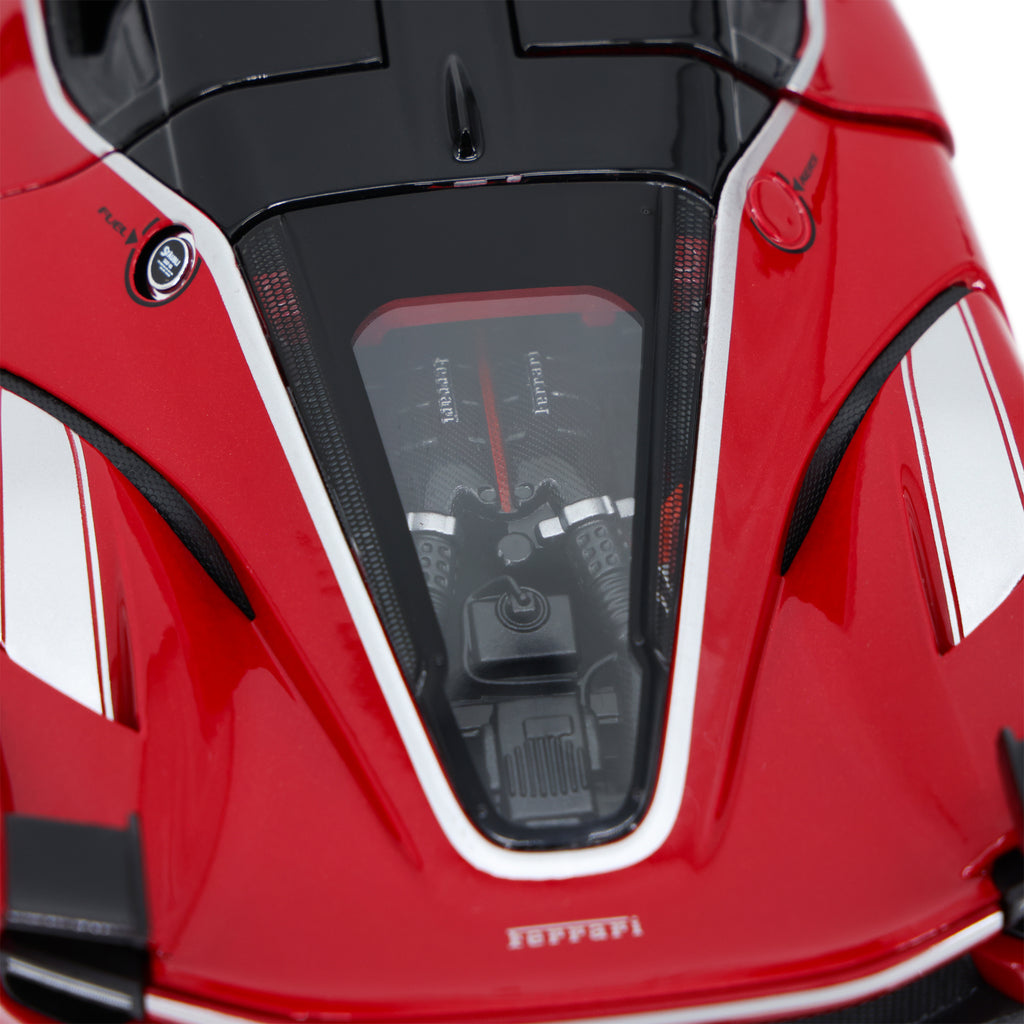 Ferrari FXX K 1/18 Diecast Model - Rosso Corsa Red