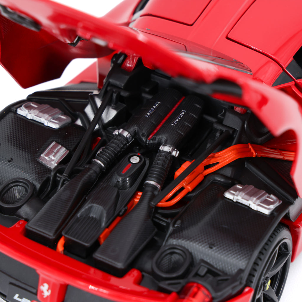 La Ferrari 1/18 Diecast Model - Rosso Corsa Red