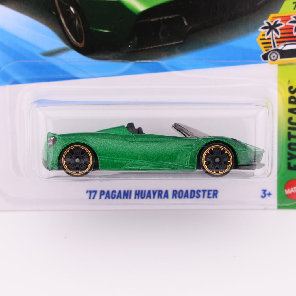 2017 Pagani Huayra Roadster Green - 1:64 Hot Wheels